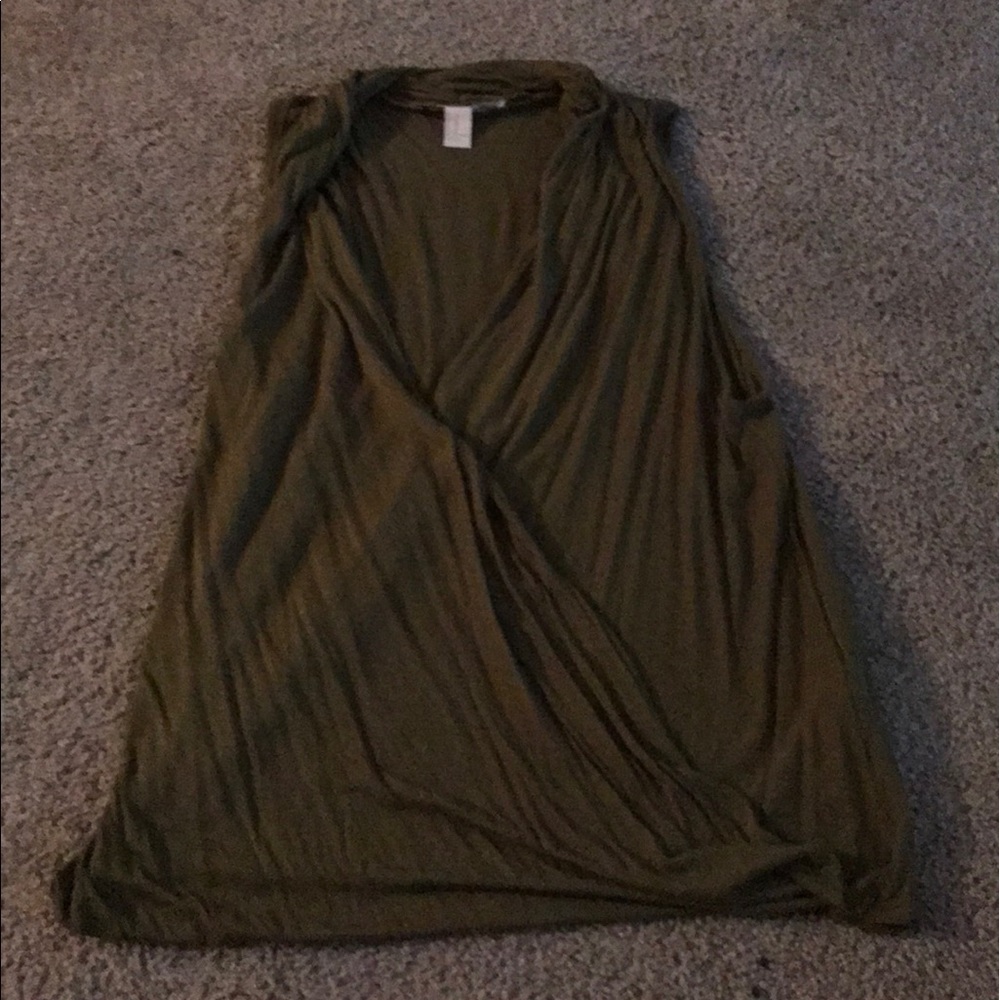 Sleeveless green tank top